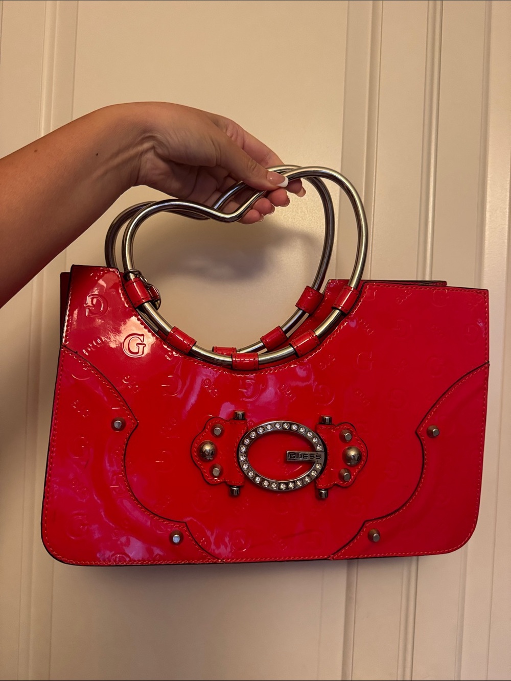 GUESS Red Patent Heart-Handle Shoulder Bag
